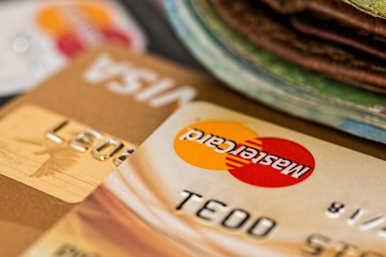 Best 10 US Credit Card Offers of August 2024