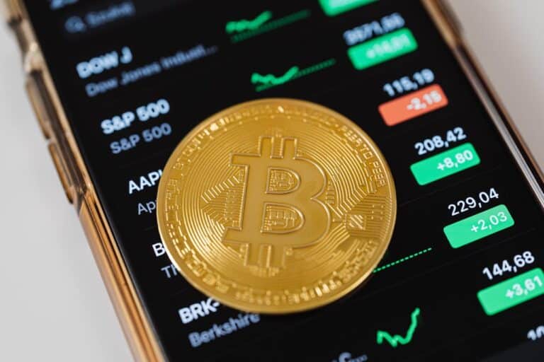 Top 5 Cryptocurrencies to Invest in October 2024